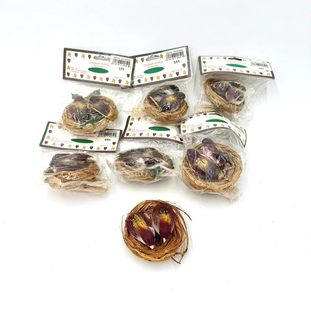 Set‎ of 7 Handmade Holidays Decorative Bird Nests with Burgundy Birds 12355860